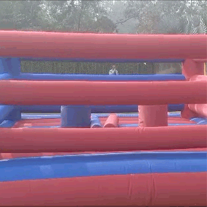 Inflatable boxing for parties